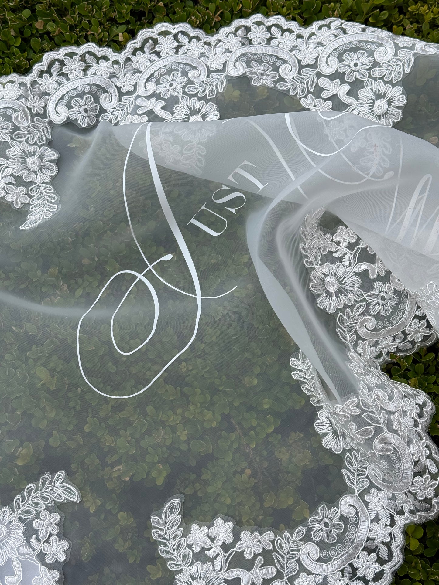 Large Lace Seating Sign