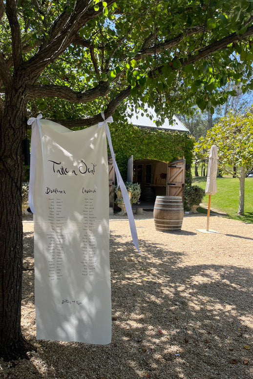 Size 3 Seating Linen Sign